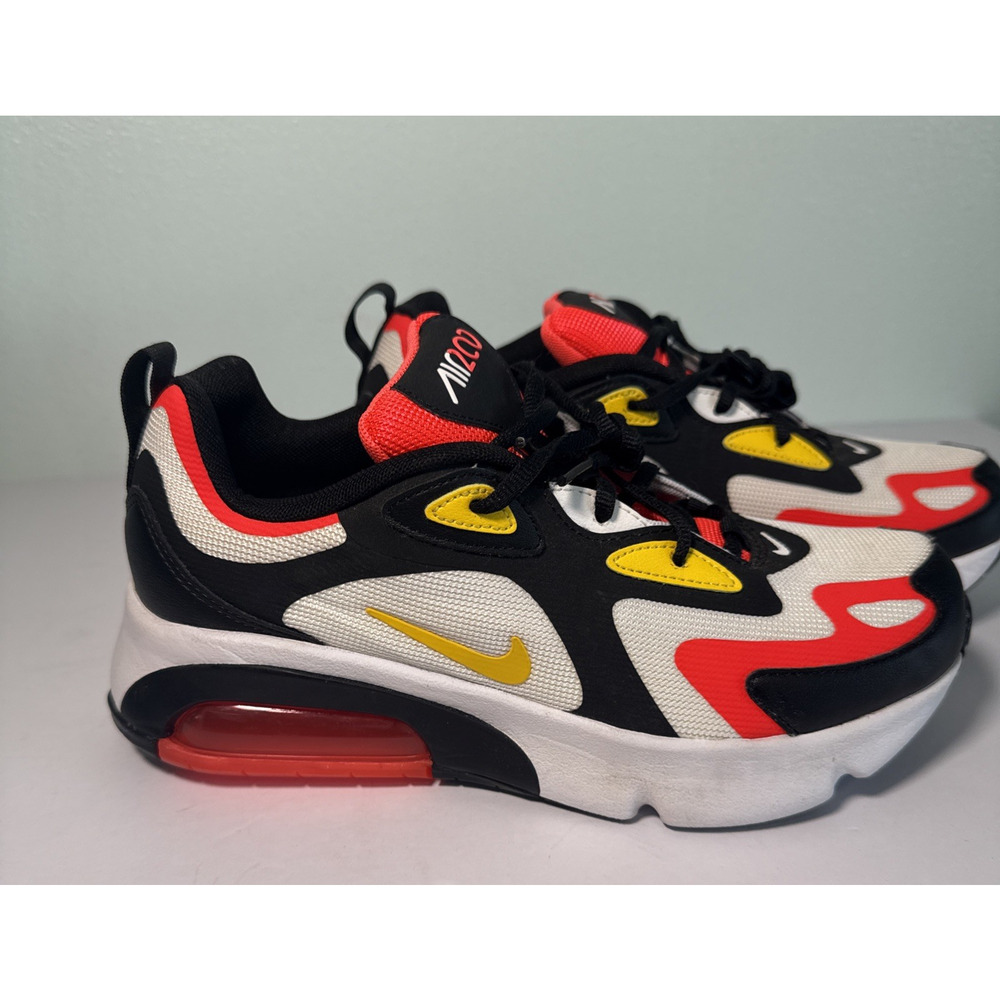 NIKE AIR MAX 200 (GS) AT5627-005‎ BLACK-YELLOW-WHITE RUNNING SHOE 5.5 Y NEW